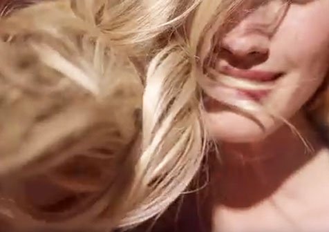 2_1_8_02a_moisturelock_introvideo_v1